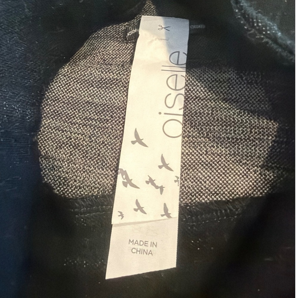 Oiselle Mock Neck Top Womens S Black Bird Print Merino Wool Sleeveless Sport - Picture 6 of 7